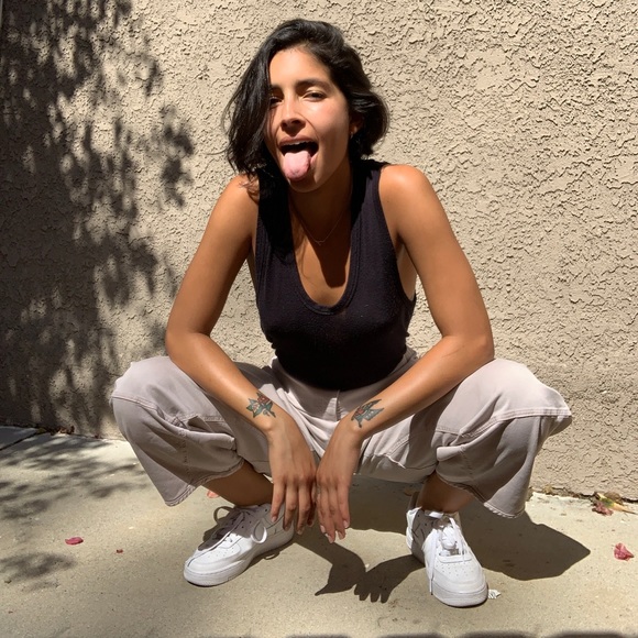 Meet your Posher, Gabriela - Picture 1 of 4